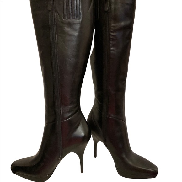 Via Spiga Shoes - VIA SPIGA NWOT HIGH HEEL BLACK LEATHER SZ8.5.  CLASSIC ELEGANT